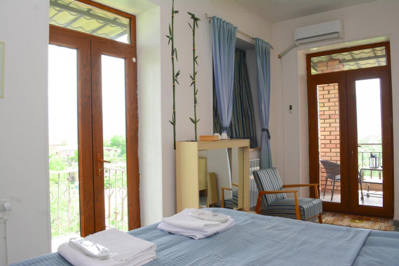 Old Bridge B&B Yeghegnadzor Ngoại thất bức ảnh